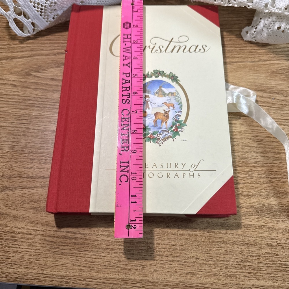 Vintage Christmas Photo Album Book A Treasury Of Memories '98 - Picture 7 of 8
